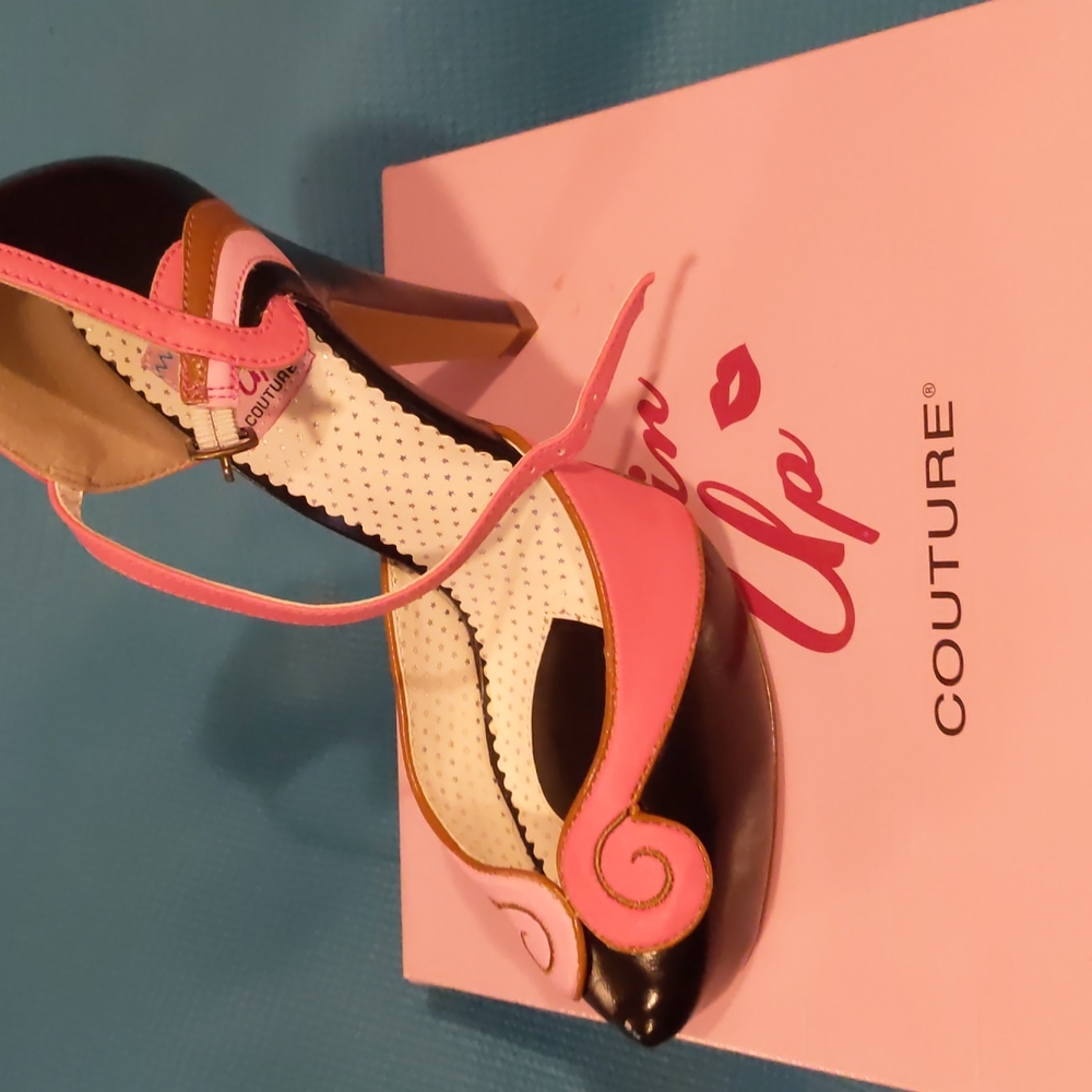 Pinup couture heels
